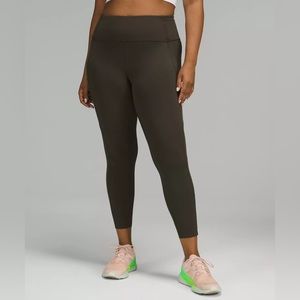 Lululemon Fast and Free High-Rise Tight 25" - Dark Olive - Size 4